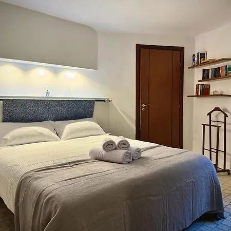 Casa Camelie Apartment